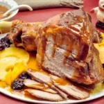 Pernil Assado com Molho de Abacaxi